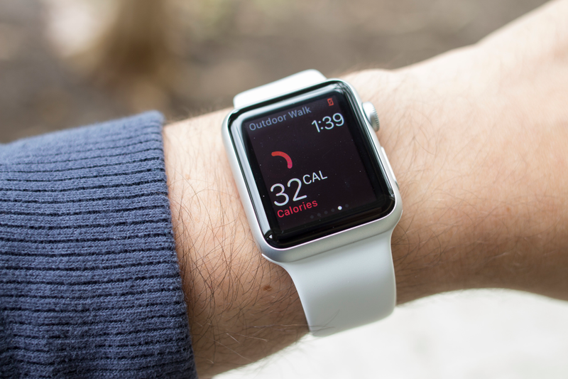 Illustration for article titled Apple Watch Review: I Beta-Tested The Watch So You Don't Have To